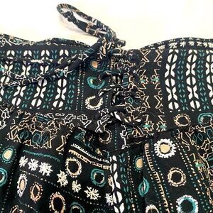 Wild Pearl Casual Boho  Print Pull On Shorts Size Medium